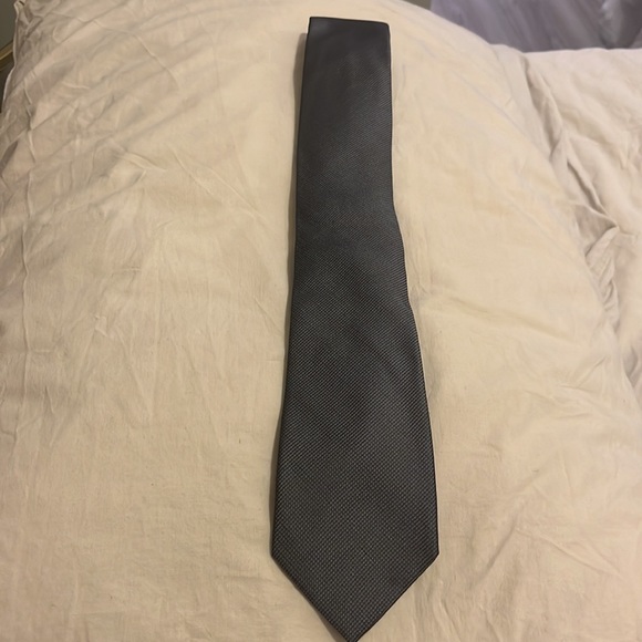 Men’s tie - Picture 2 of 2
